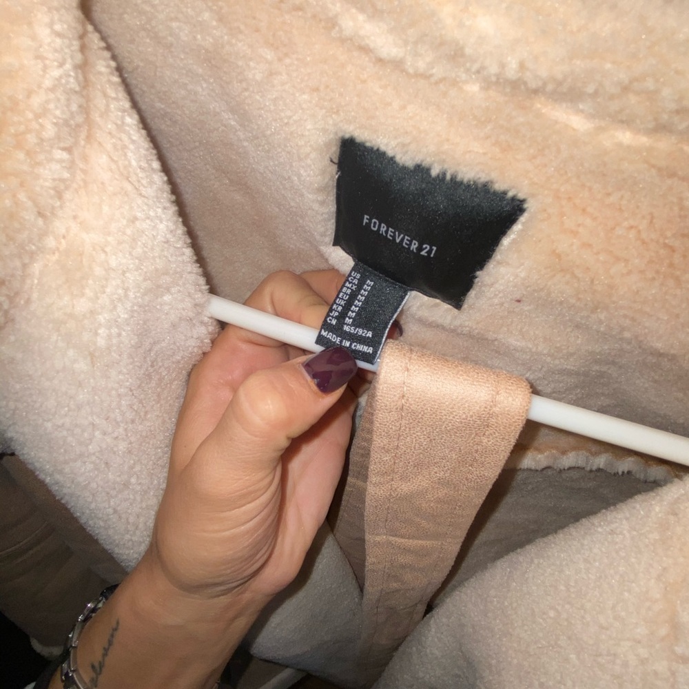 Baby pink fur winter coat with belt suede comfy - Picture 3 of 4